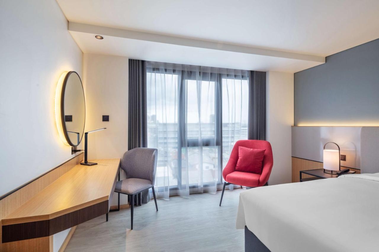 Best Western Click Sathorn 11 Bangkok Extérieur photo