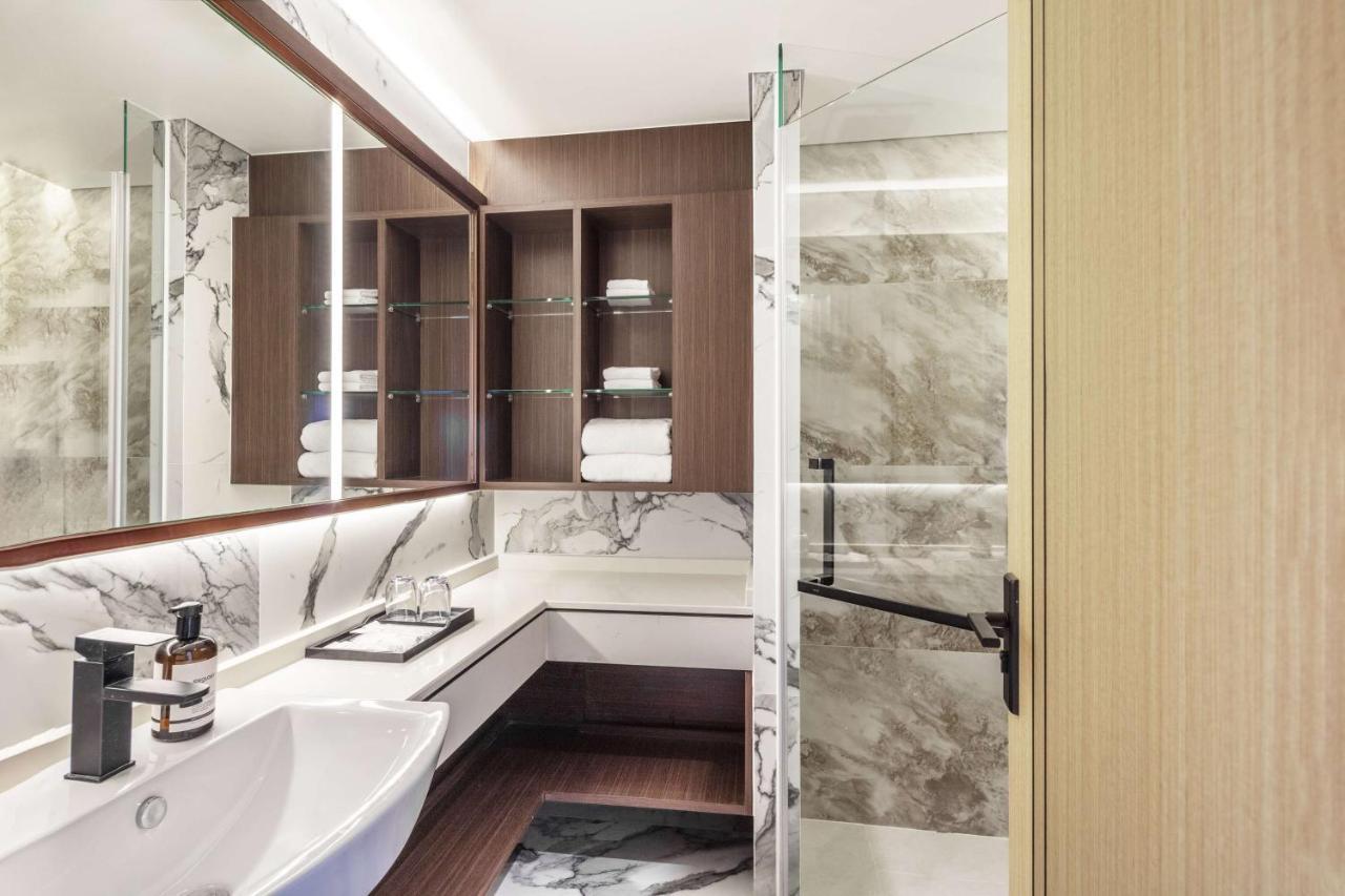Best Western Click Sathorn 11 Bangkok Extérieur photo